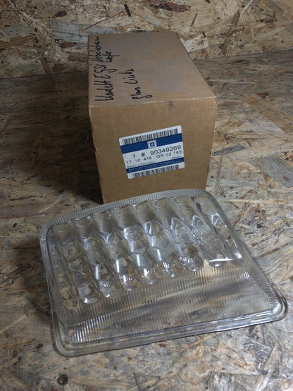 Original GM Opel Kadett E GSI Nebelscheinwerfer Glas Links *NEU*