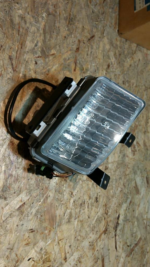 Original GM Opel Kadett E Nebelscheinwerfer links NEU