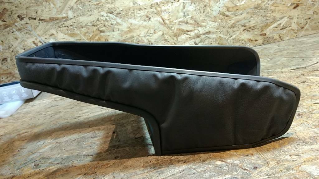 Original GM Opel Kadett E Schaltkonsole NEU