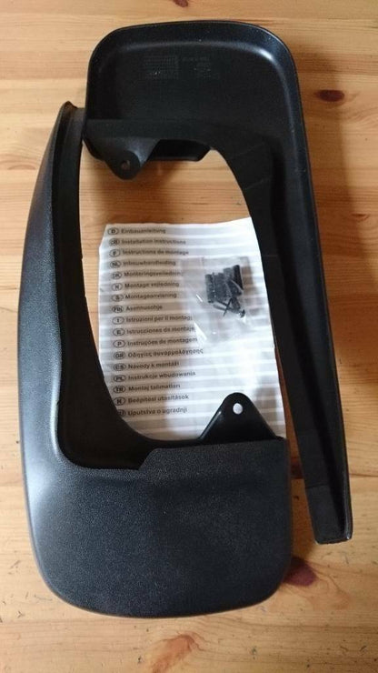 Vectra B Stufenheck Satz Schmutzfänger hinten neu original GM