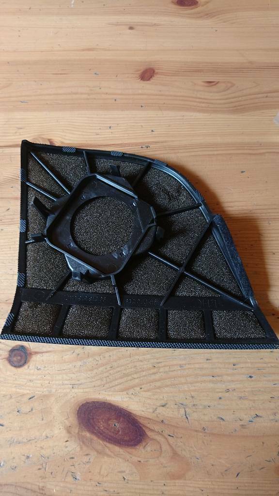 Omega A Boxengitter vorne links Neu Original GM