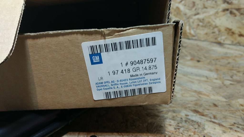 Original GM Opel Omega B Sicherheitsgurt rechts NEU