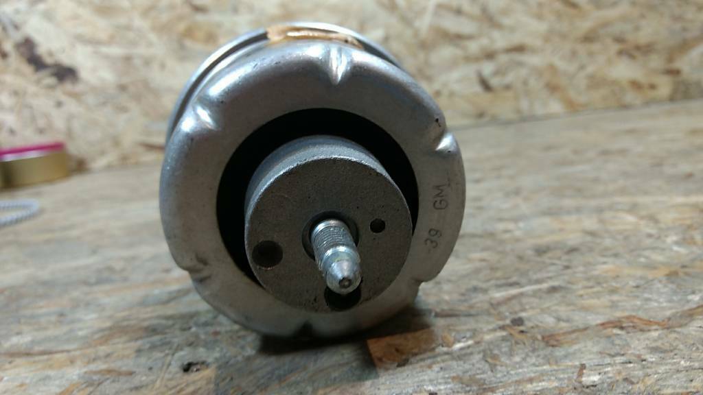 Original GM Opel Vectra B 2.2DTi 16V Motorlager NEU