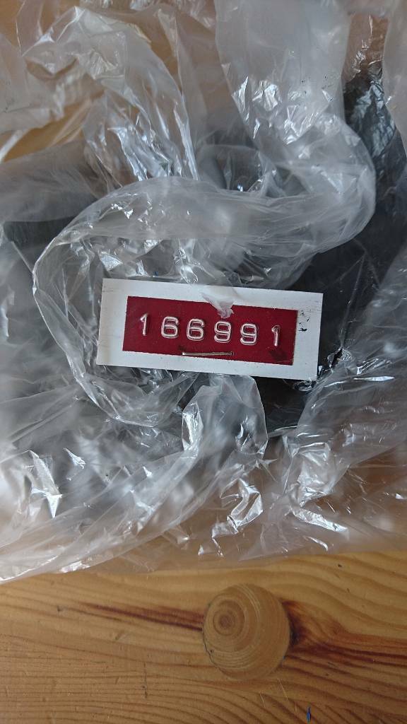 Opel Youngtimer Oldtimer Blende neu original GM 90040169