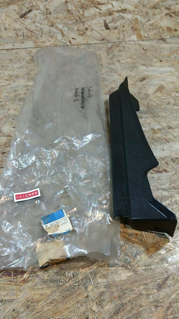 Original GM Opel Kadett E Blende Höhenversteller NEU