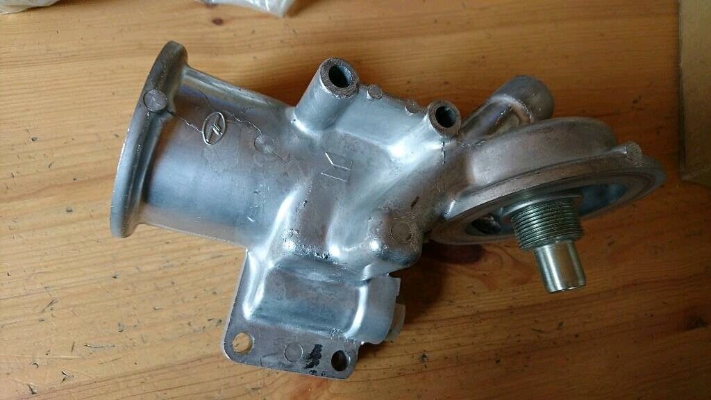Opel Monterey Campo Ölfilter Halter neu original GM