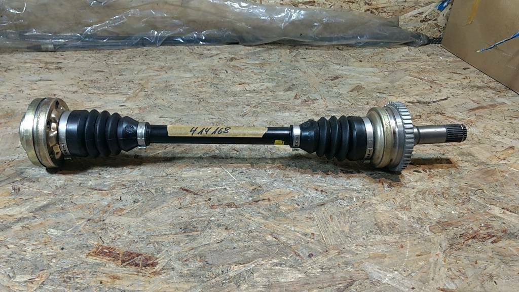 Original GM Opel Omega B 2.0 Antriebswelle NEU