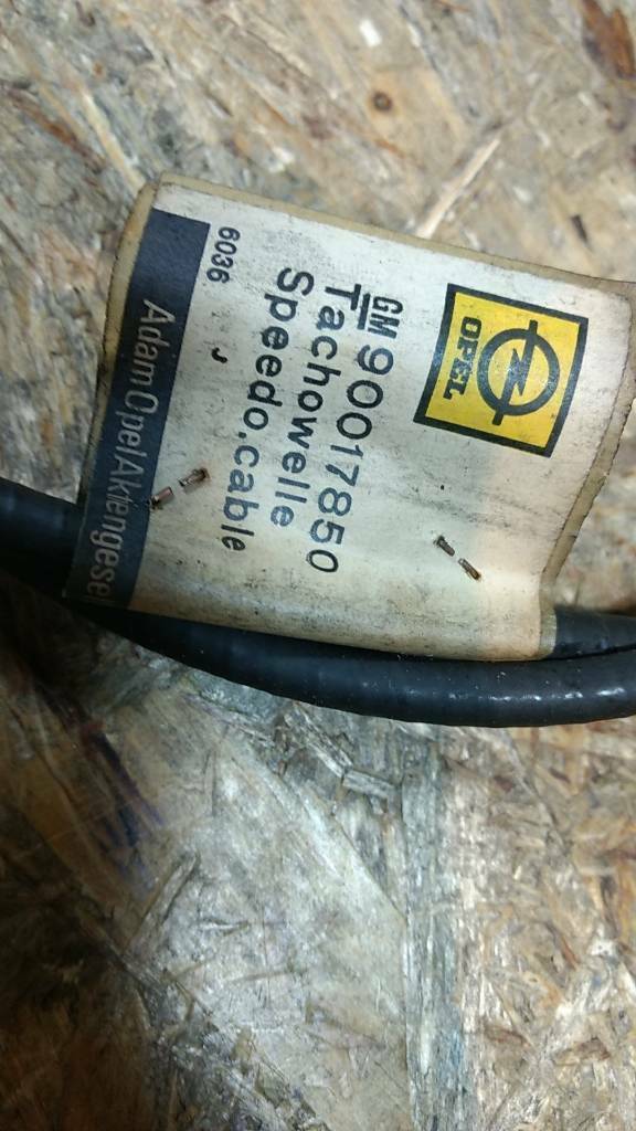 Original GM Opel Rekord E Diesel Tachowelle NEU