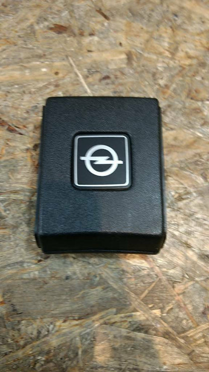 Original GM Opel Corsa A Hupenknopf NEU