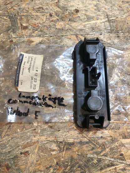 Original GM Opel Lampenträger Rekord E Commodore Neu