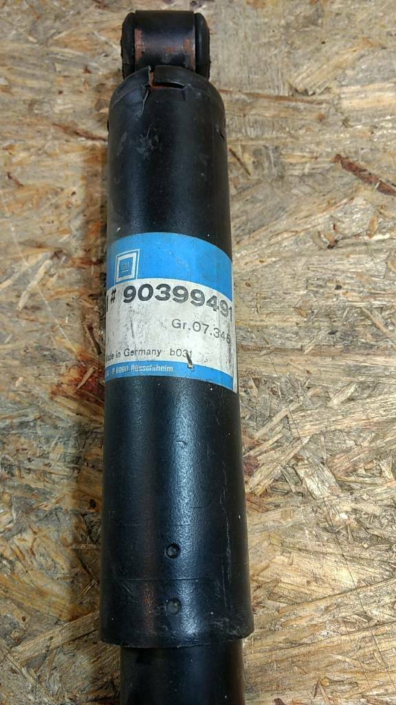 Original GM Opel Stoßdämpfer Rekord D Neu