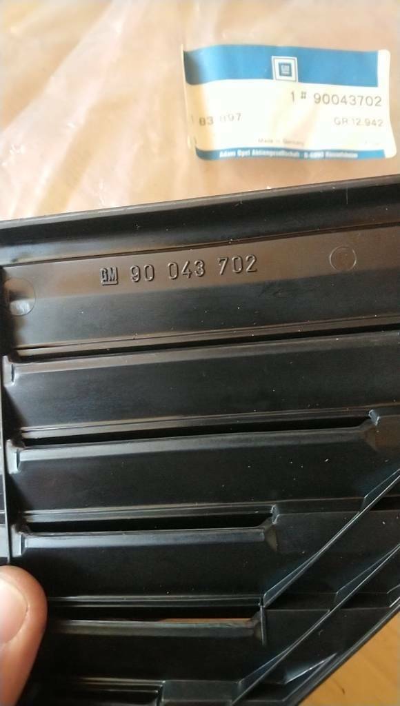 Original GM Opel Rekord E Zierblende C Säule Abdeckung neu