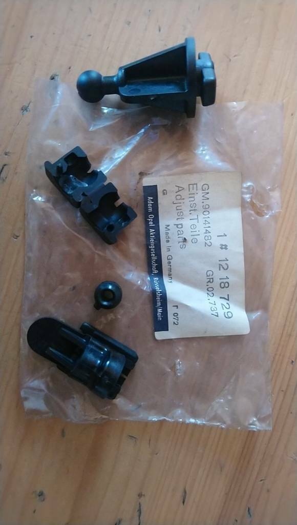 Opel oldtimer youngtimer kunstoff einstellnipel gm 90141482
