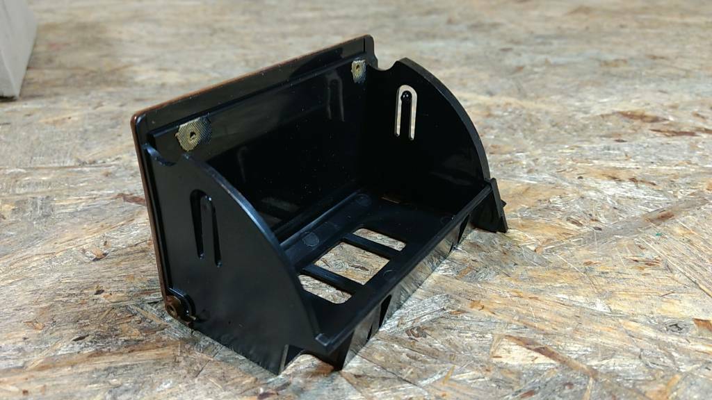 Original GM Opel Vectra B Aschenbechergehäuse NEU