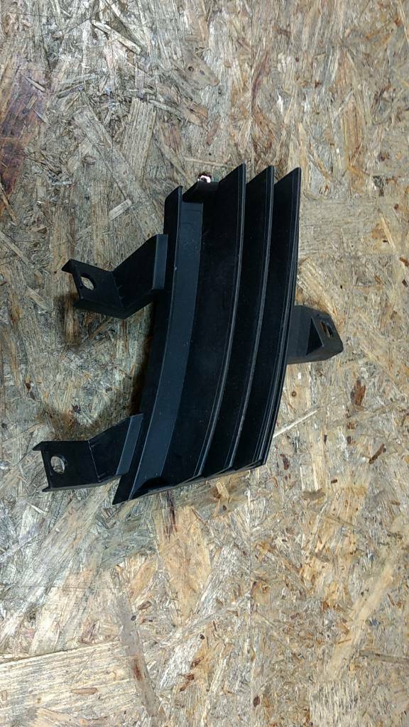 Original GM Opel Abdeckung Stoßfänger außen V.L Omega B NEU