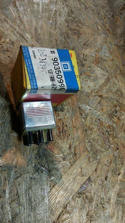 Original GM Opel (BOSCH) ABS-Relais Astra Calibra Vectra NEU