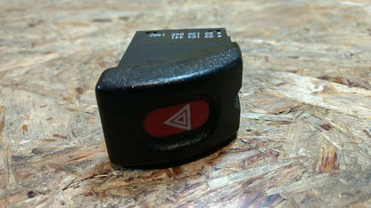 Original GM Opel Corsa B Tigra Warnblinkschalter NEU