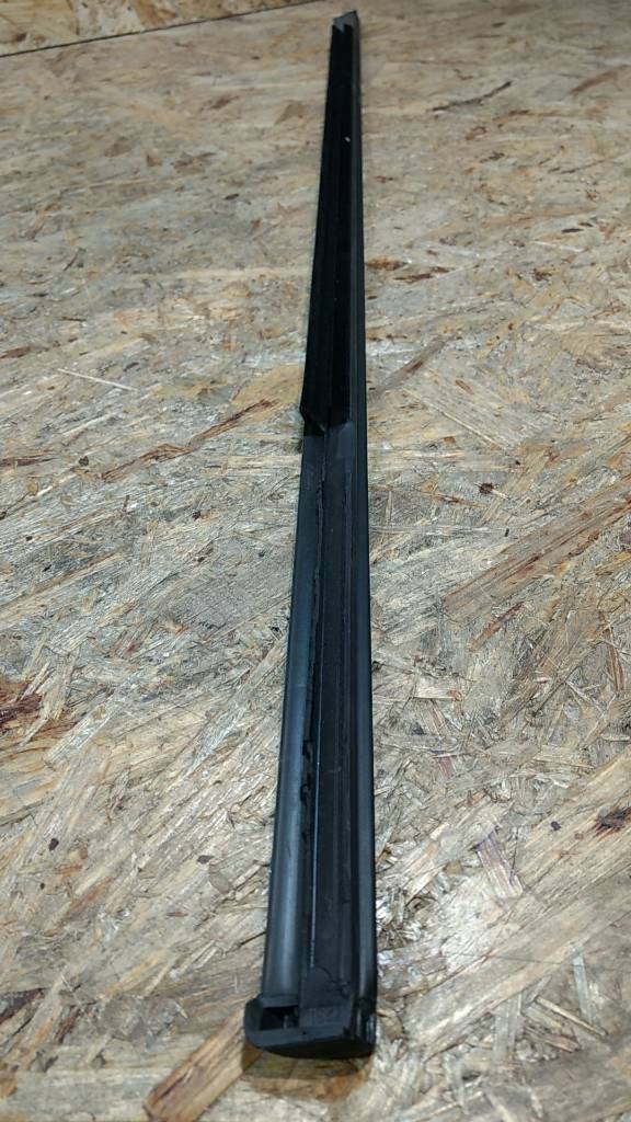 Original GM Opel Vectra C Fensterleiste hinten links NEU