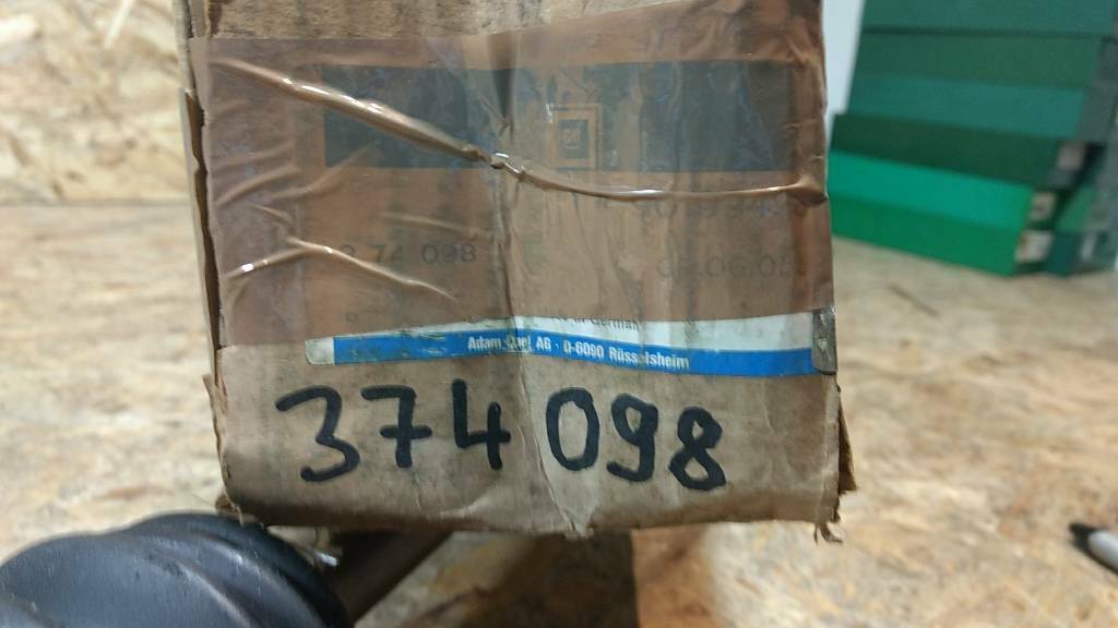 Original GM Opel Kadett D E Ascona Antriebswelle links NEU
