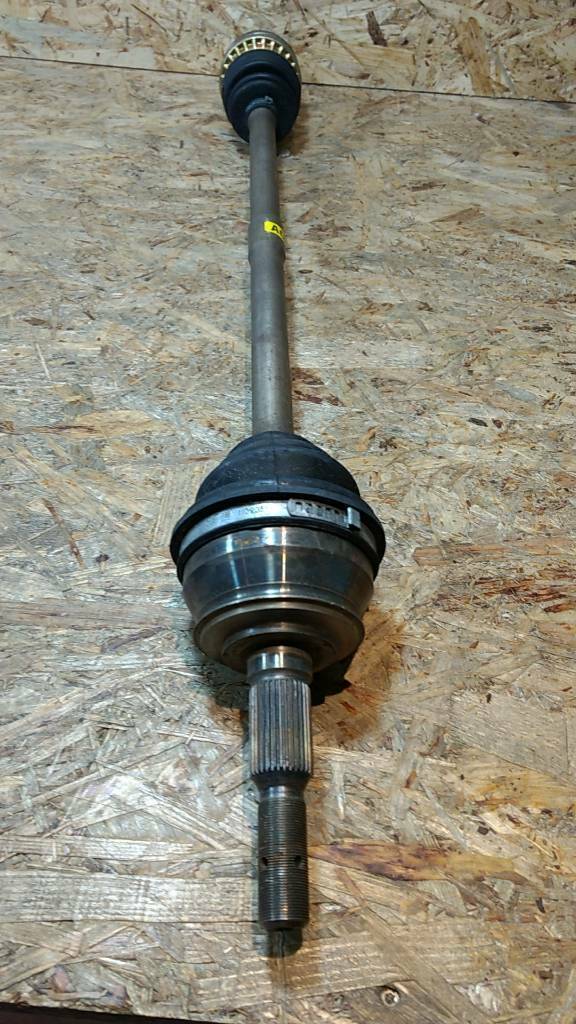 Original GM Opel Kadett D E Ascona Antriebswelle links NEU