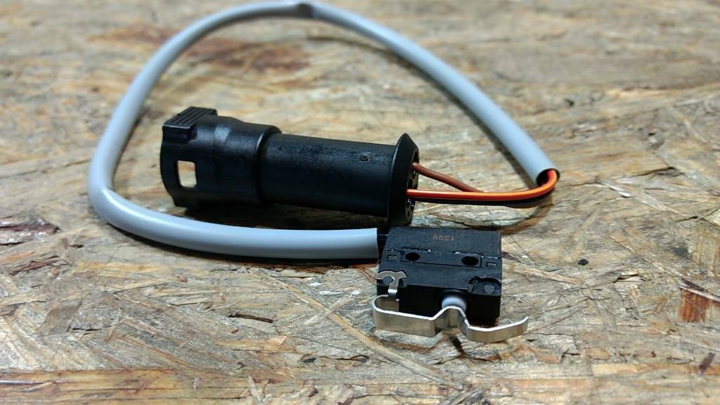 Original GM Opel Corsa B Tigra Schalter Türverriegelung NEU