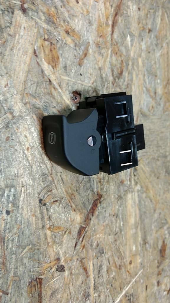 Original GM Opel Insignia Schalter Parkbremse NEU