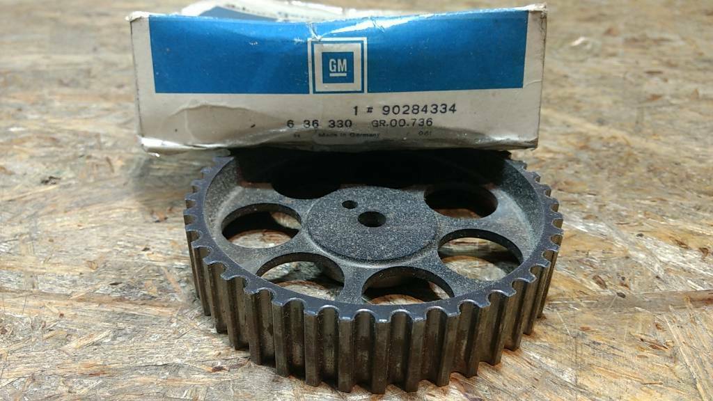 Original GM Opel Calibra Vectra A 2.0 Zahnrad Nockenwelle NEU