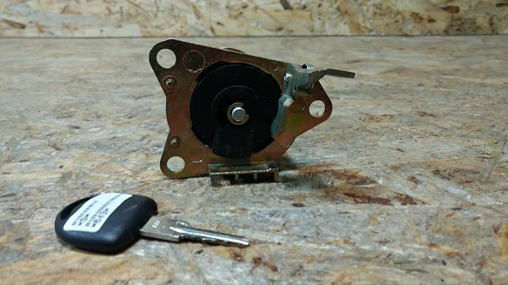 Original GM Opel Tigra Schloss Heckklappe NEU