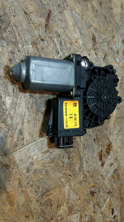 Original GM Opel Corsa B Tigra A Fensterheber vorne links NEU