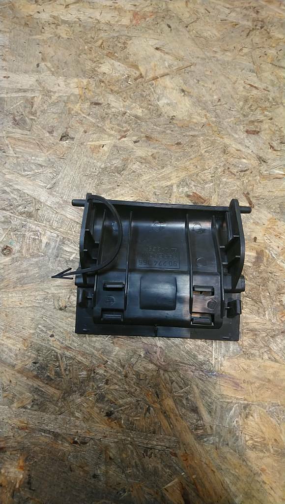 Omega A Seitenschwellerabdeckung Abdeckung neu BRAUN 90274365
