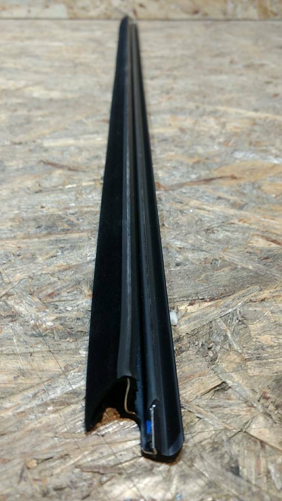 Original GM Opel Zafira A Fensterdichtung Vordertür hinten rechts NEU