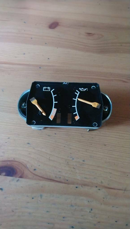 Opel oldtimer youngtimer zusatzinstrument Öl Batterie neu Origina