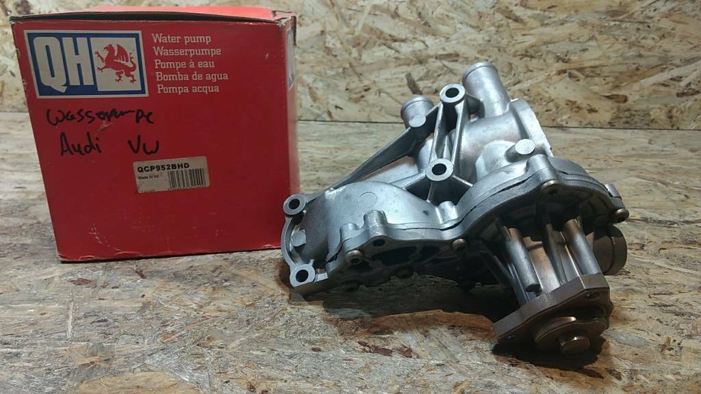 Original QH Wasserpumpe Audi VW NEU