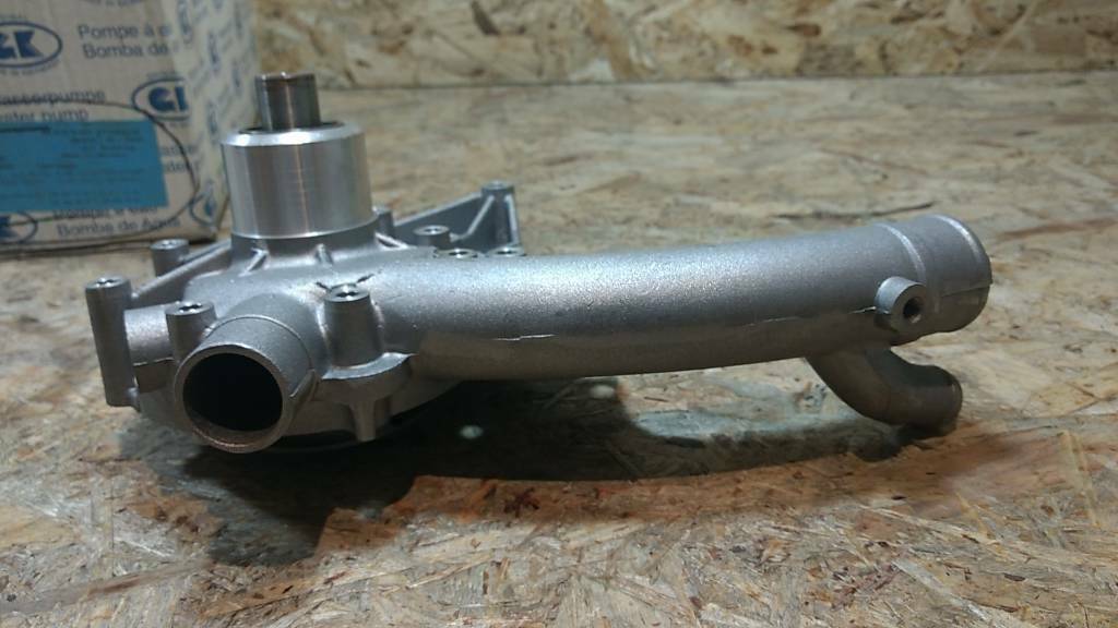 Original GK Wasserpumpe Daimler Benz NEU