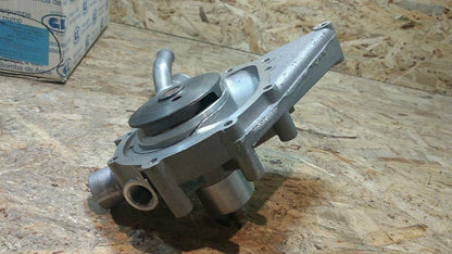 Original GK Wasserpumpe Daimler Benz NEU