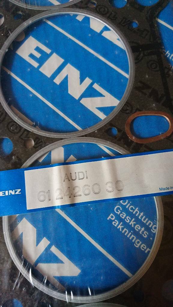 VW Audi Youngtimer Oldtimer Zylinderkopf Dichtung NEU 612426030