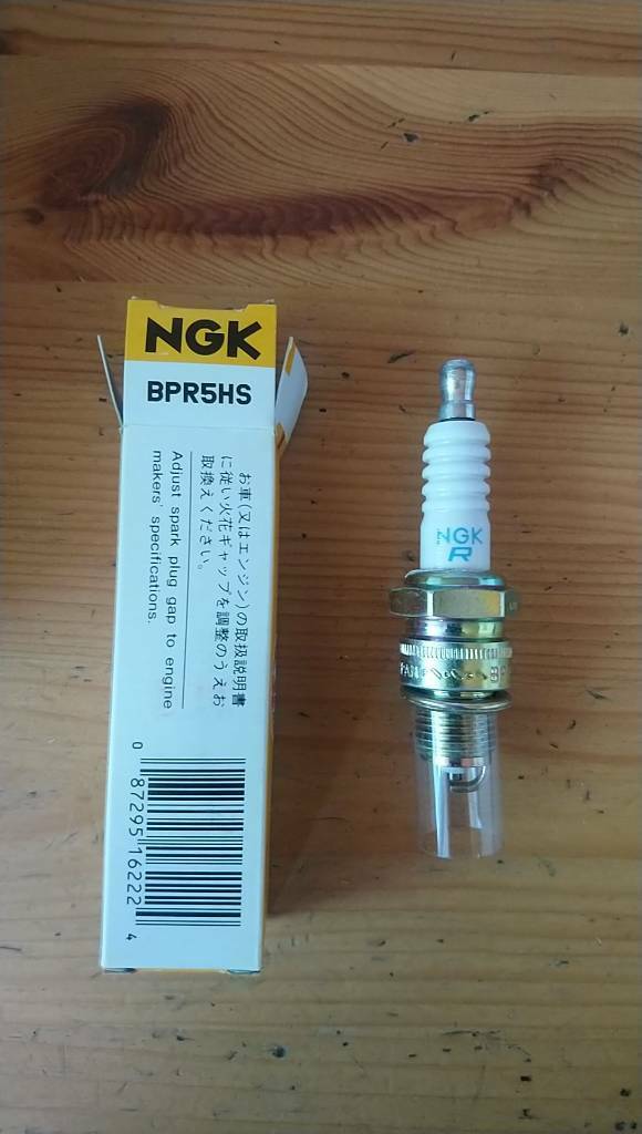 NGK BPR5HS Zündkerzen