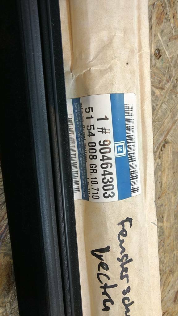 Original GM Opel Vectra B Fensterschachtabdichtung NEU