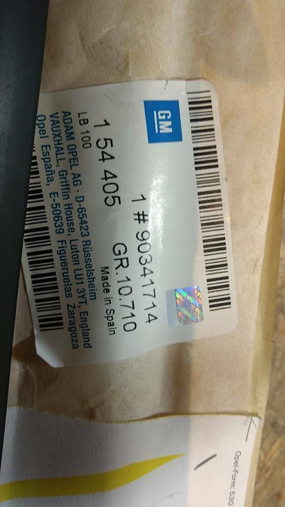 Original GM Opel Fensterschachtabdichtung H.tür a.r Kadett E NEU