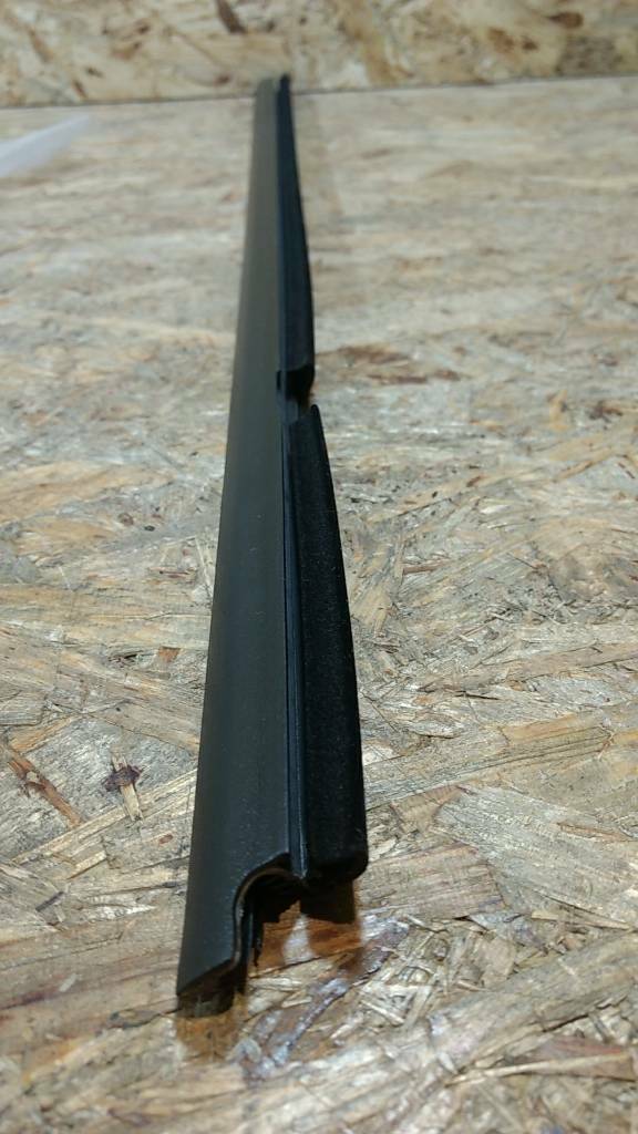 Original GM Opel Astra G Fensterschachtabdichtung NEU