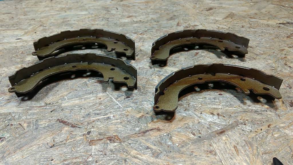 Original PAGID Bremsbacken Hinterachse Toyota Tercel 1.5 NEU