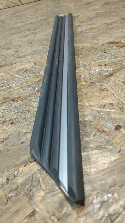 Original GM Opel Kadett E Zierleiste Seitenwand links NEU