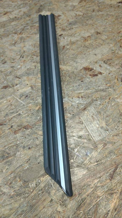 Original GM Opel Kadett E Zierleiste Seitenwand links NEU