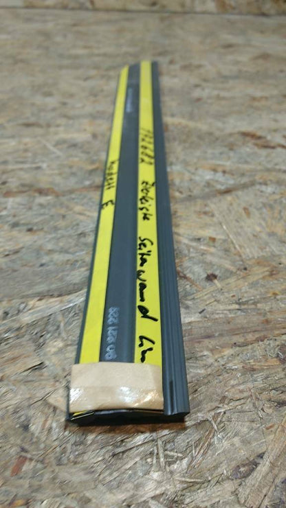 Original GM Opel Kadett E Zierleiste Seitenwand links NEU