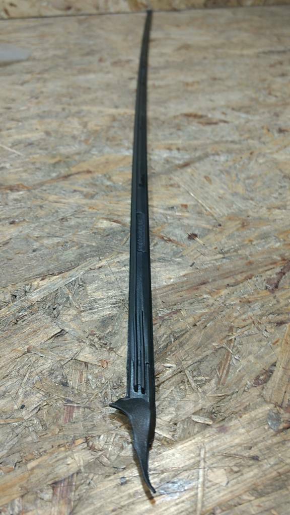 Original GM Opel Vectra B Caravan Abdeckleiste Dach NEU