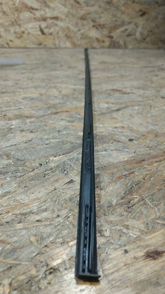Original GM Opel Vectra B Caravan Abdeckleiste Dach NEU