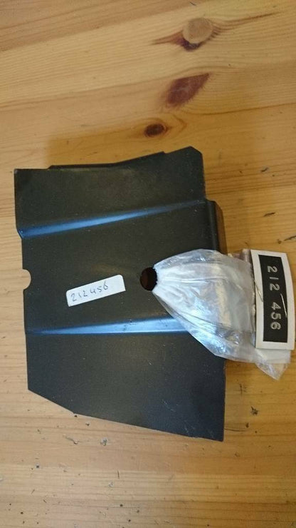 Original Opel  Kadett D Schließblech Längstäger vorne links neu 212456