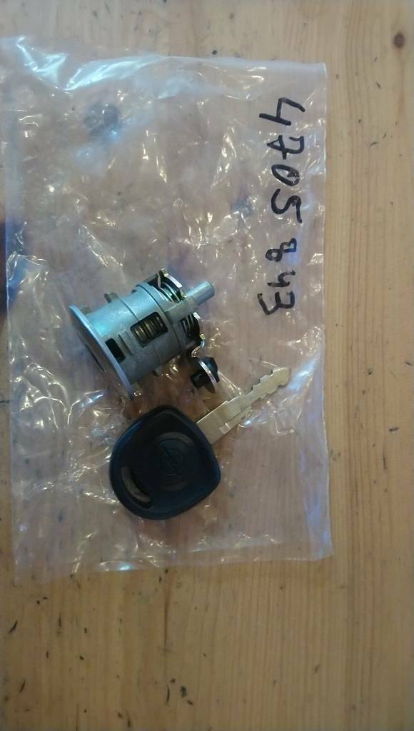 Opel oldtimer youngtimer Kofferraumschloß neu Original gm 4705843