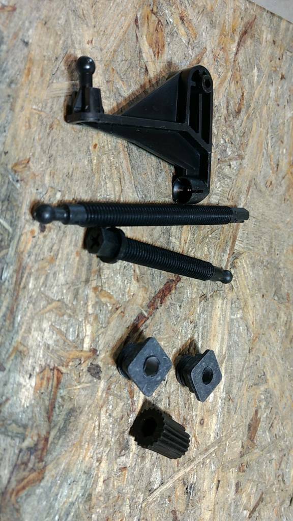 Original GM Opel Omega A Scheinwerfer-Einstellschraube NEU