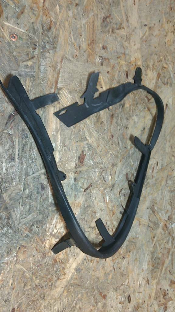Original GM Opel Omega B Abdichtung Scheinwerfer NEU